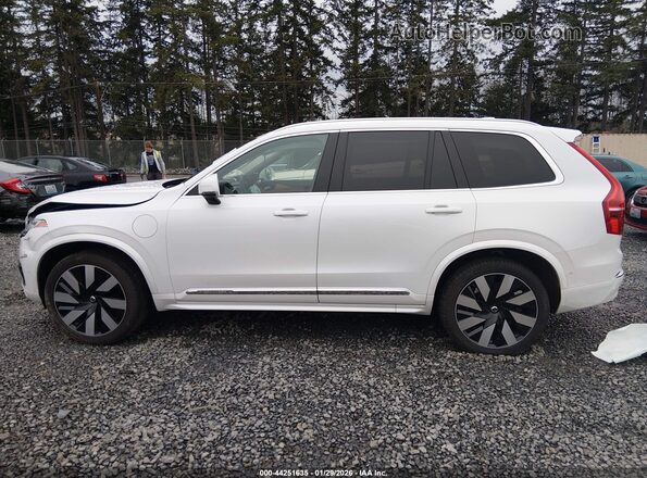 YV4H60LE7R1215100 2024 VOLVO XC90 RECHARGE PLUG-IN HYBRID Белый 