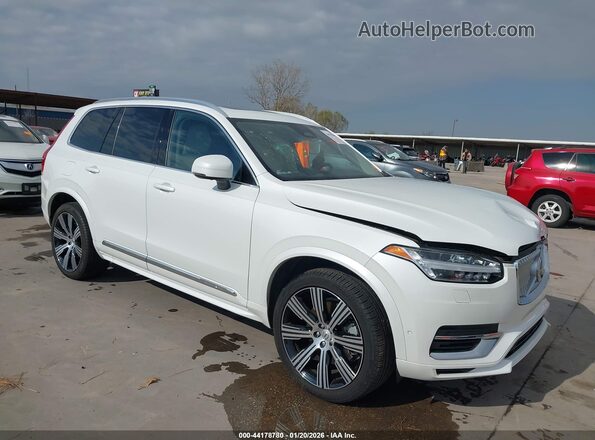 YV4H60LE8R1212139 2024 VOLVO XC90 RECHARGE PLUG-IN HYBRID Белый Передняя правая четверть