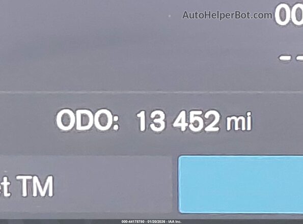 YV4H60LE8R1212139 2024 VOLVO XC90 RECHARGE PLUG-IN HYBRID Белый 