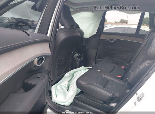 YV4H60PG3S1363648 2025 VOLVO XC90 PLUG-IN HYBRID Белый Вид наклейки с VIN-кодом