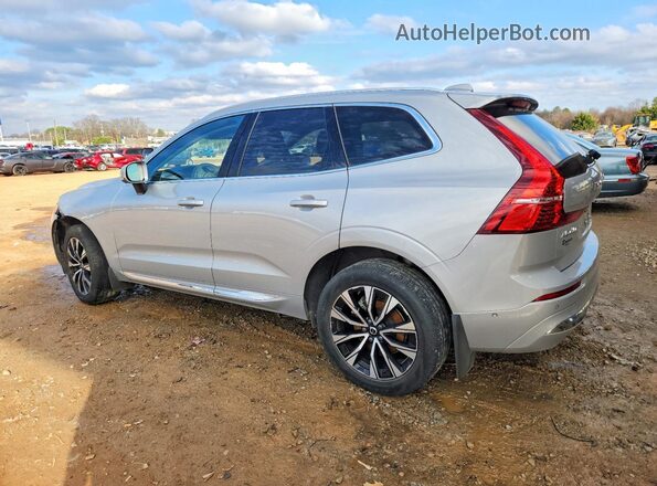 YV4L12DN3P1319549 2023 VOLVO XC60 Silver Tył lewy