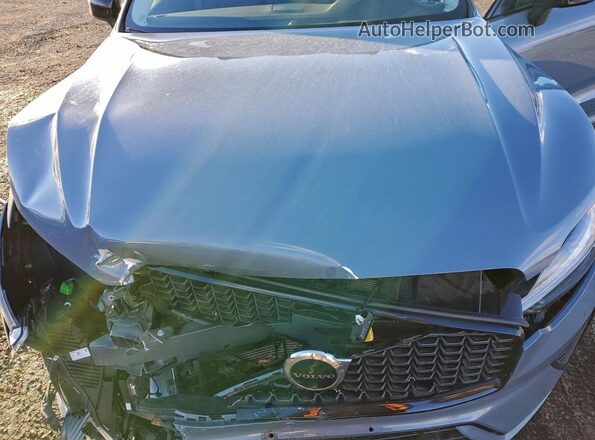 YV4L12RWXP1389275 2023 VOLVO XC60 Синий Вид подкапотного пространства