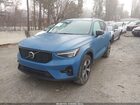 2023 Volvo Xc40 B5 Plus Dark Theme Синий vin: YV4L12UL6P2939062