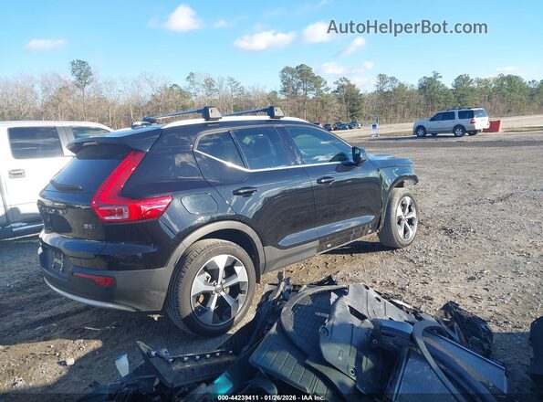 YV4L12UN0P2926079 2023 VOLVO XC40 Black Tył prawy