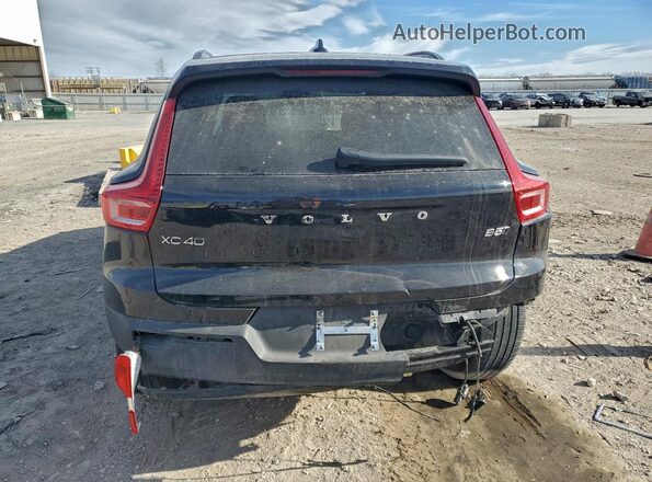 YV4L12UX9P2046970 2023 VOLVO XC40 Black Вид ззаду