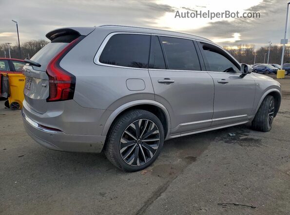 YV4M12PB5S1374258 2025 VOLVO XC90 Silver უკანა მარჯვენა