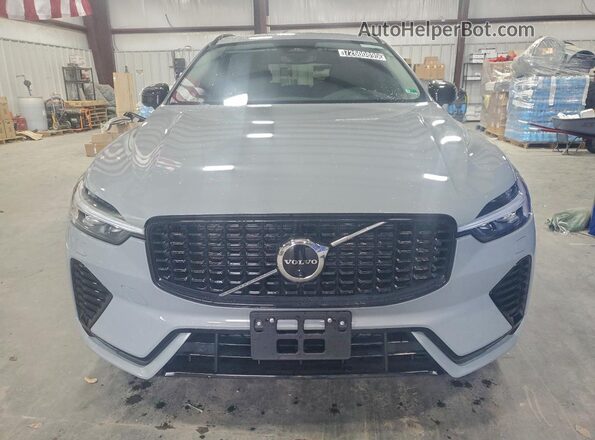 YV4M12RC3S1182682 2025 VOLVO XC60 Серый Вид спереди