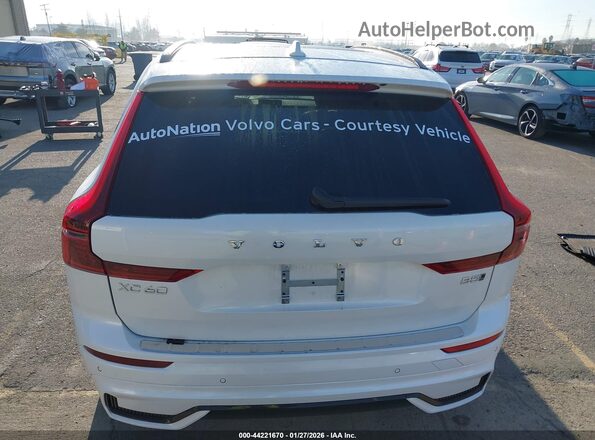 YV4M12RC4T1315130 2026 VOLVO XC60 Белый 
