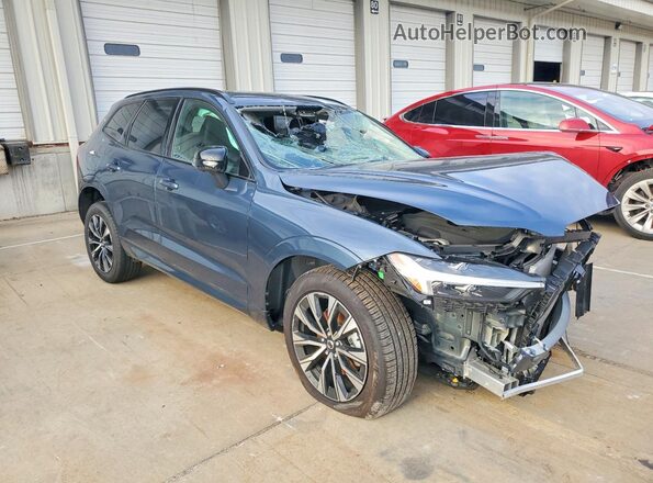 YV4M12RC9S1171248 2025 VOLVO XC60 Blue Przód prawy