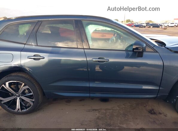 YV4M12RMXS1160171 2025 VOLVO XC60 Navy Вид задней части салона