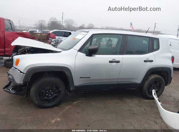 ZACCJBAB9JPH71977 2018 JEEP RENEGADE Silver Вид задньої частини салону