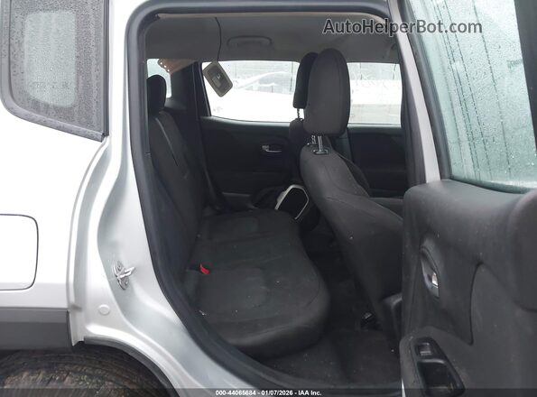 ZACCJBAB9JPH71977 2018 JEEP RENEGADE Silver Вид наклейки з VIN-кодом