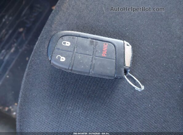 ZACNJBAB9KPK73754 2019 JEEP RENEGADE Gray Widok deski rozdzielczej