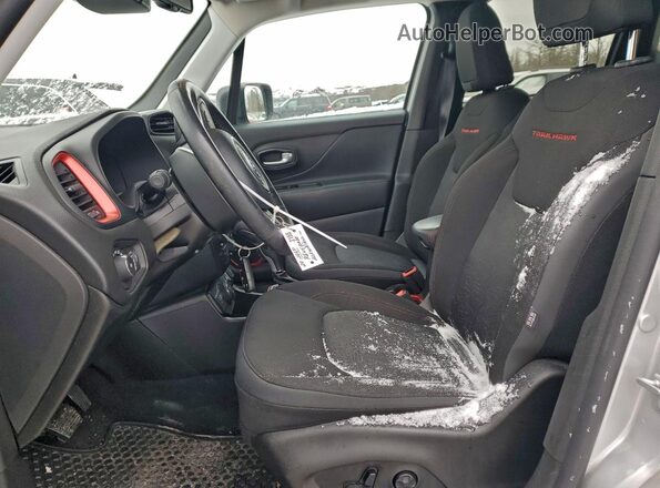 ZACNJBC18LPL84964 2020 JEEP RENEGADE Silver Front interior view