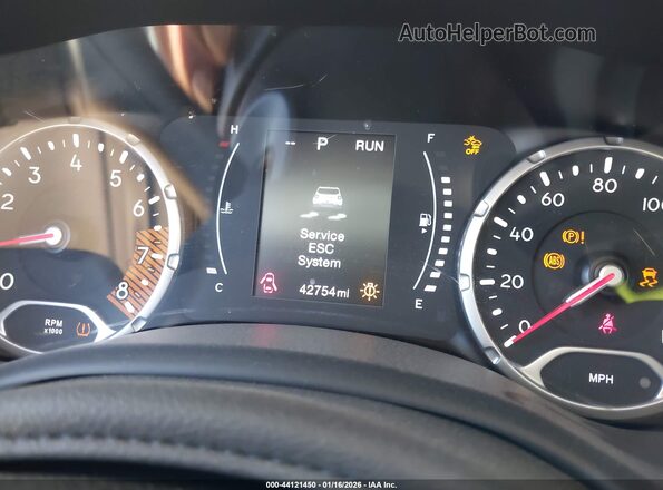 ZACNJDA11NPN82397 2022 JEEP RENEGADE Black Widok tylnych siedzeń