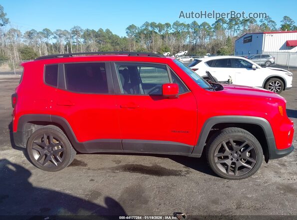 ZACNJDB15NPN73832 2022 JEEP RENEGADE Red Widok wnętrza z tyłu