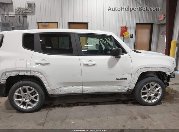 ZACNJDB17PPP70682 2023 JEEP RENEGADE White Widok wnętrza 360 stopni