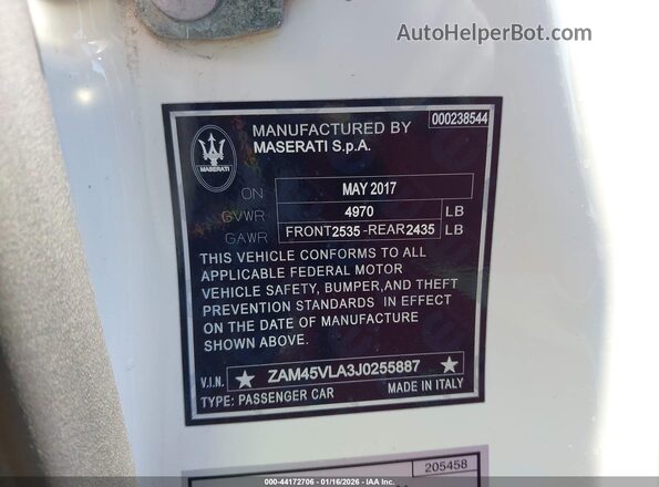 ZAM45VLA3J0255887 2018 MASERATI GRANTURISM White Vista del compartimento del motor