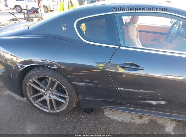 ZAM45VLA4J0271208 2018 MASERATI GRANTURISM Black Вид спереду