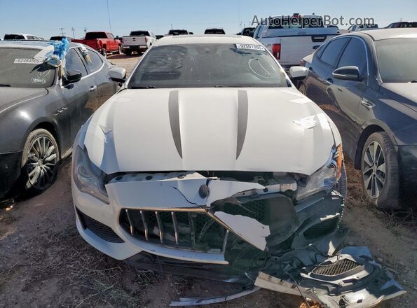 ZAM56PPS5H1228629 2017 MASERATI QUATTROPOR White Widok z przodu