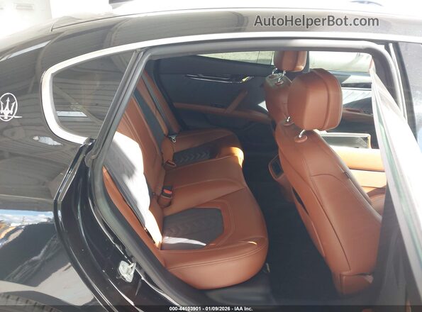ZAM56RPL3H1224020 2017 MASERATI QUATTROPOR Черный Вид наклейки с VIN-кодом