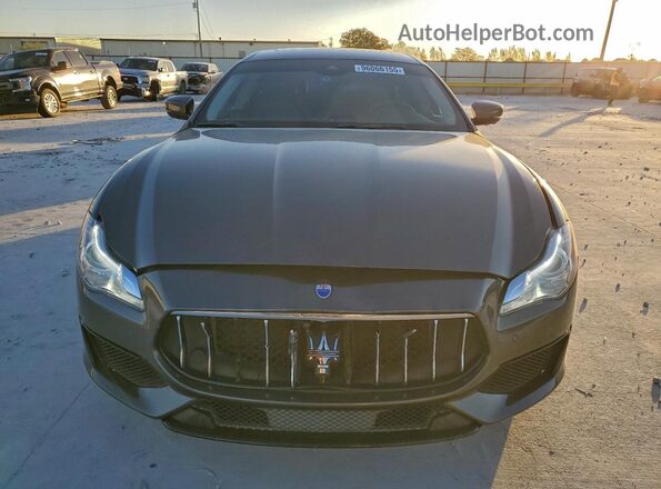 ZAM56RRS5H1233662 2017 MASERATI QUATTROPOR Черный Вид спереди