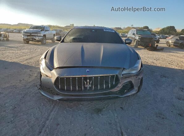 ZAM56YRA2J1290845 2018 MASERATI QUATTROPOR Silver Widok z przodu