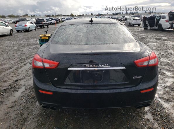 ZAM57RSA1H1240915 2017 MASERATI GHIBLI Black Widok z tyłu