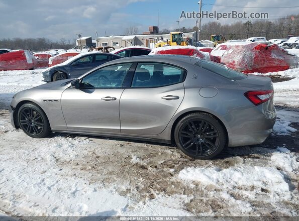 ZAM57XSAXK1320810 2019 MASERATI GHIBLI Серый Панорамный вид салона 360°