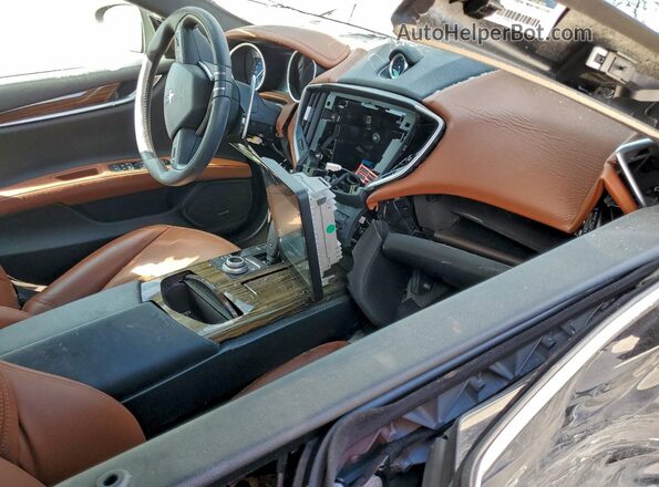 ZAM57YSA6L1352631 2020 MASERATI GHIBLI Синий Вид панели приборов