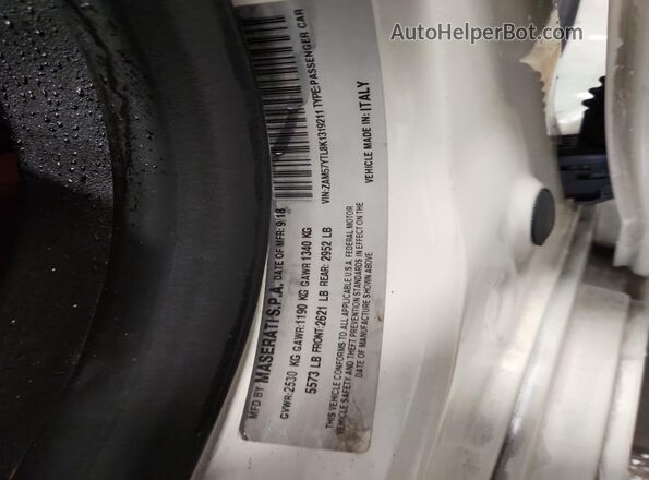 ZAM57YTL8K1319211 2019 MASERATI GHIBLI Белый Вид подкапотного пространства