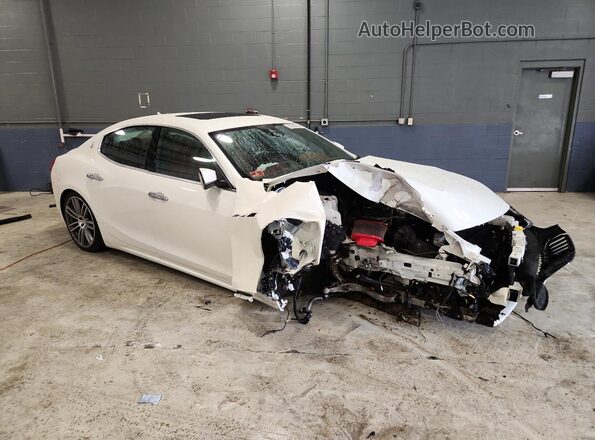 ZAM57YTL8K1319211 2019 MASERATI GHIBLI Белый Передняя правая четверть