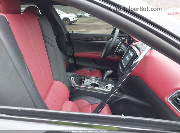 ZAM57YTS3L1350388 2020 MASERATI GHIBLI Black Widok wnętrza z przodu
