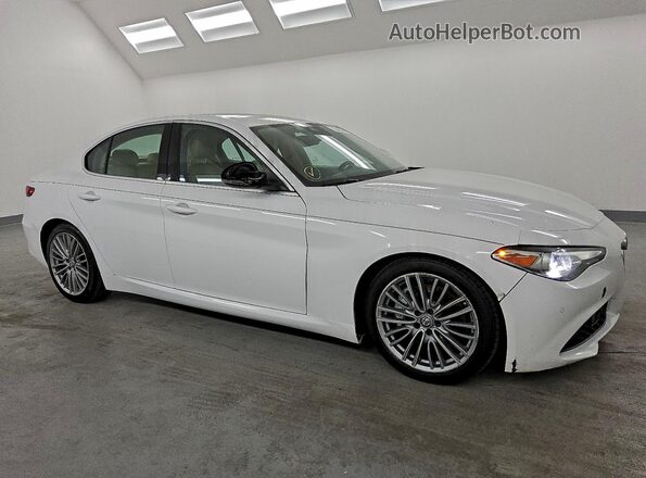 ZARFAECN2H7550790 2017 ALFA ROMEO GIULIA Белый Передняя правая четверть