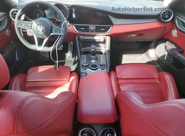 ZARFAECNXJ7589584 2018 ALFA ROMEO GIULIA Угольный Вид панели приборов