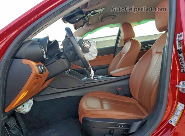 ZARFAMAN0L7630904 2020 ALFA ROMEO GIULIA Red Vista interior delantera