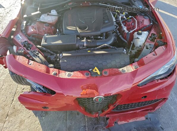 ZARFAMAN0L7630904 2020 ALFA ROMEO GIULIA Red Vista interior trasera