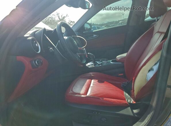 ZARFAMAN8L7627314 2020 ALFA ROMEO GIULIA Черный Вид салона спереди