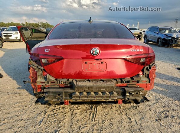 ZARFAMBN0P7671070 2023 ALFA ROMEO GIULIA Красный Вид сзади