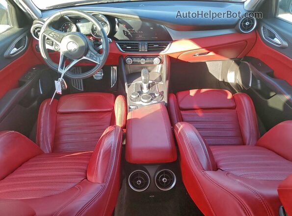 ZARFAMBN1K7603370 2019 ALFA ROMEO GIULIA Черный Вид панели приборов