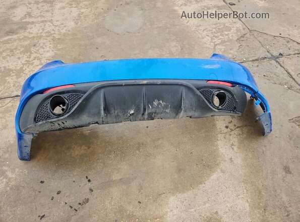 ZARFAMBN2P7668400 2023 ALFA ROMEO GIULIA Blue Widok komory silnika