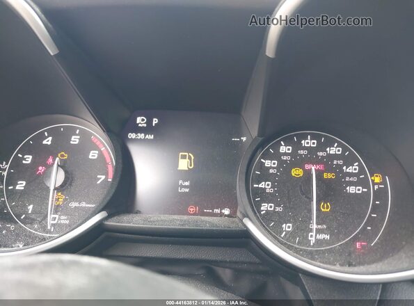 ZARFANBN6N7655152 2022 ALFA ROMEO GIULIA Черный Вид задних сидений