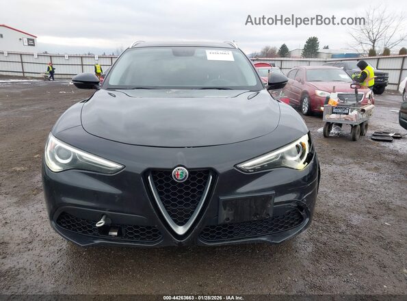 ZASFAKAN1J7B79825 2018 ALFA ROMEO STELVIO Black Instrument cluster view