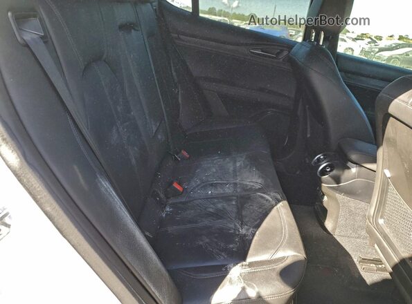 ZASPAJAN2R7D73984 2024 ALFA ROMEO STELVIO White Widok tylnych siedzeń