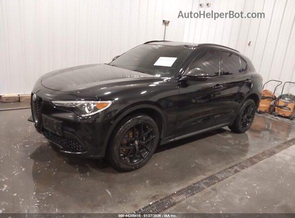 ZASPAKBN0K7C37010 2019 ALFA ROMEO STELVIO Black Передня ліва чверть