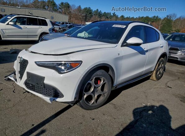 ZASPAKBN0N7D32459 2022 ALFA ROMEO STELVIO Белый Передняя левая четверть