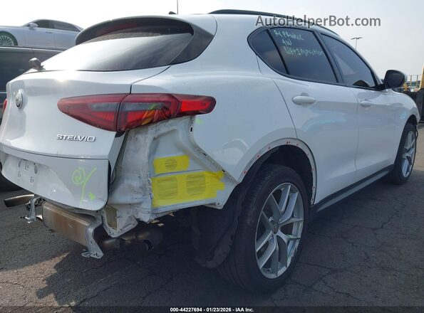 ZASPAKBN1K7C40661 2019 ALFA ROMEO STELVIO Белый Задняя правая четверть