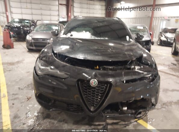 ZASPAKBN3R7D74596 2024 ALFA ROMEO STELVIO Black ხელსაწყოთა პანელის ხედი