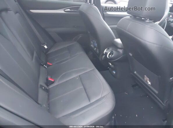 ZASPAKBN3R7D76302 2024 ALFA ROMEO STELVIO Black Вид наклейки з VIN-кодом