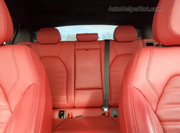 ZASPAKBN7R7D77629 2024 ALFA ROMEO STELVIO Black Widok tylnych siedzeń